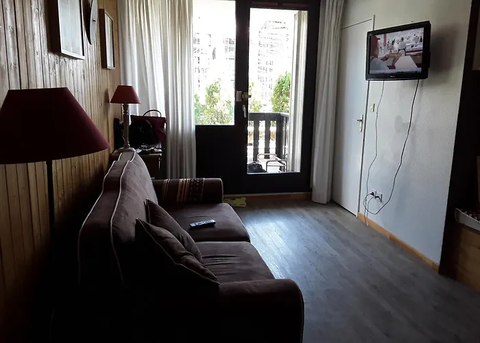 Appartement Reallon 5 Personnes En Rez De Jardin