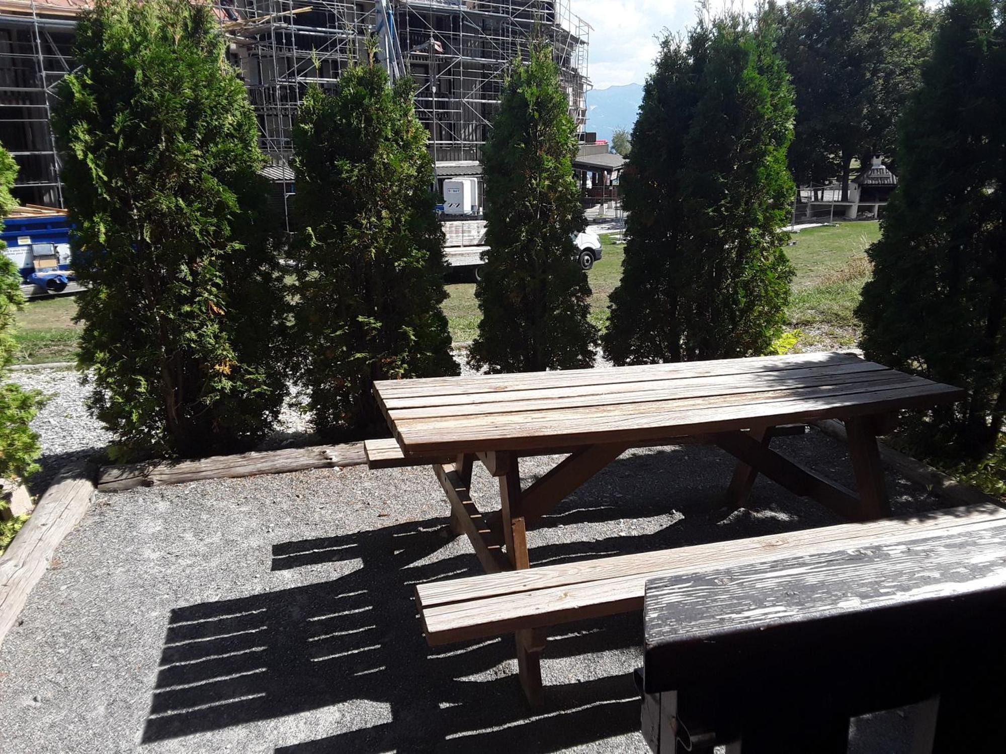 Apartment 5 Personnes En Rez De Jardin